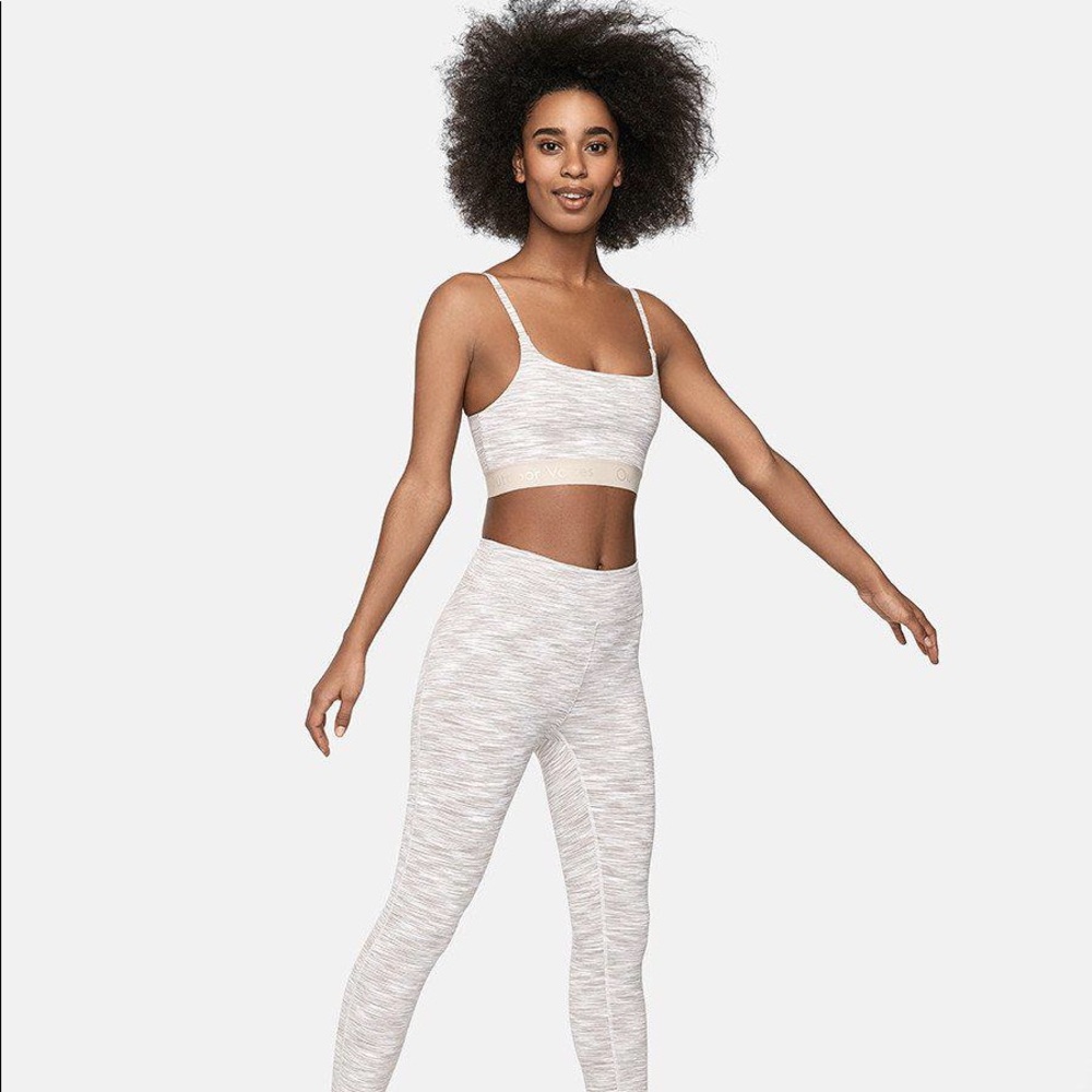 Outdoor Voices Strata Freestyle Bra